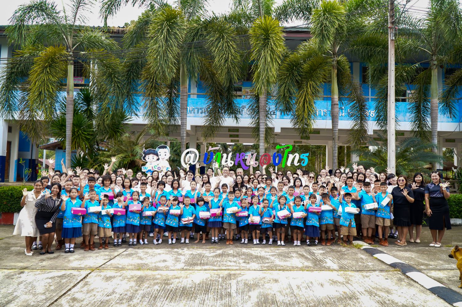 แอสคอทท์ และ มูลนิธิแคปปิตอลแลนด์ โฮป สนับสนุนอุปกรณ์การเรียนเยาวชนใน 6 จว.